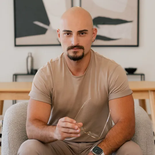 Marco Vaticano, Agent in  - Compass