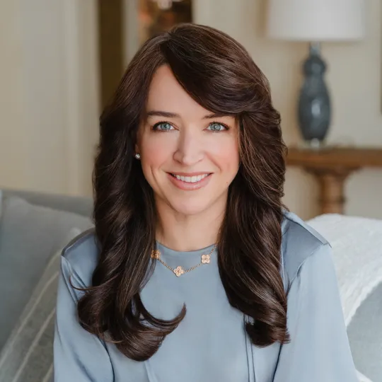 Alley Buscemi, Agent in  - Compass