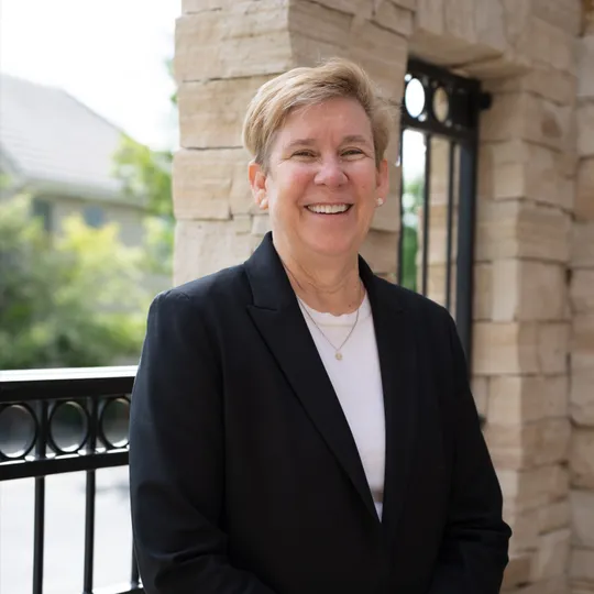 Nancy Kraatz, Agent in  - Compass