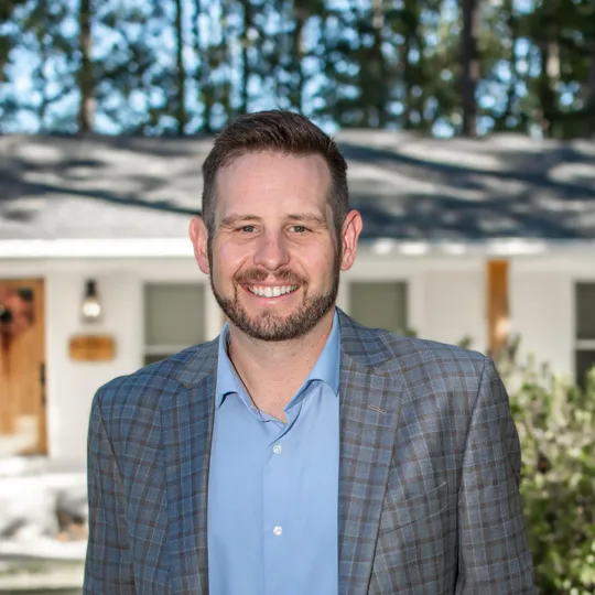 Josh Robinson, Agent in  - Compass