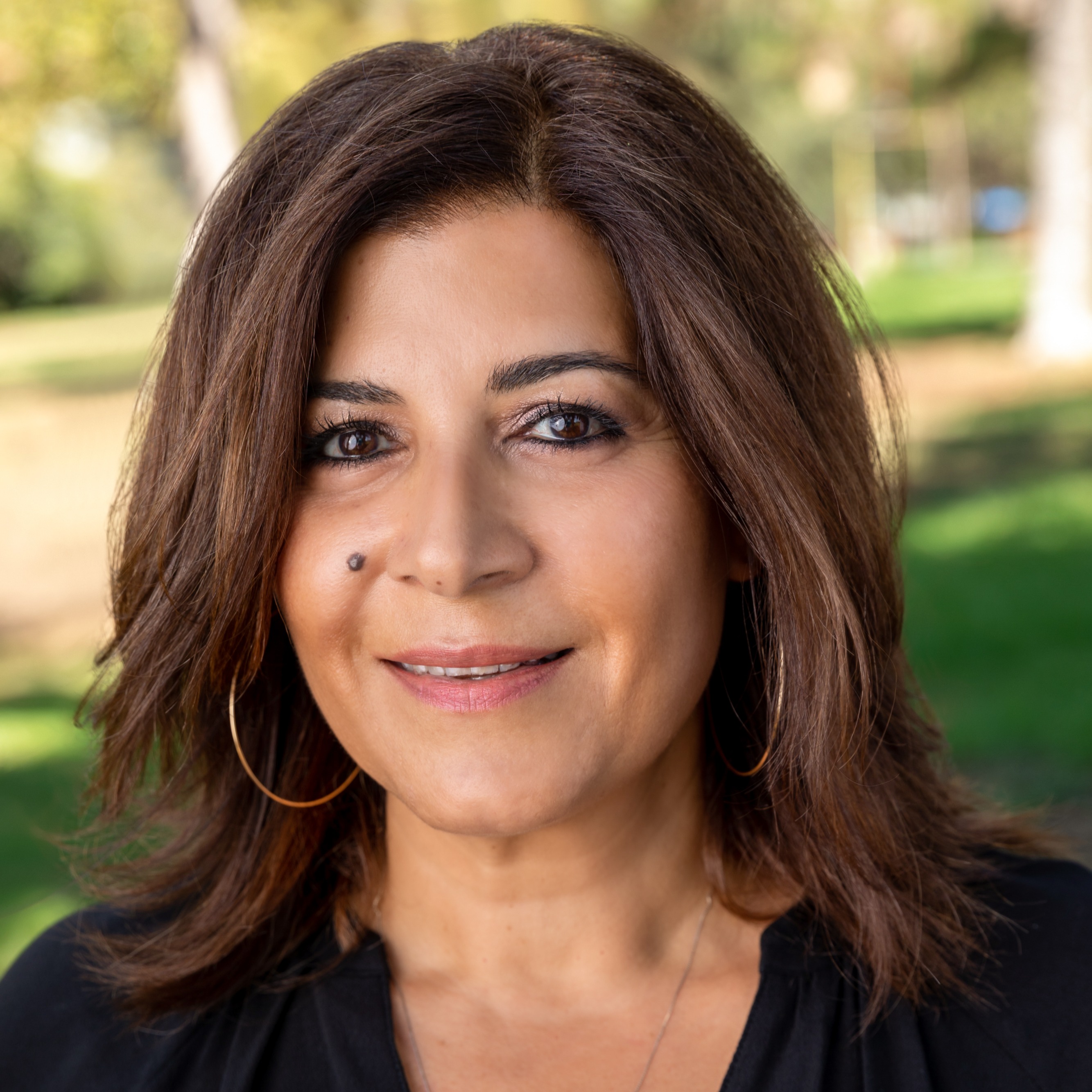 Headshot of Nora Sarkissian