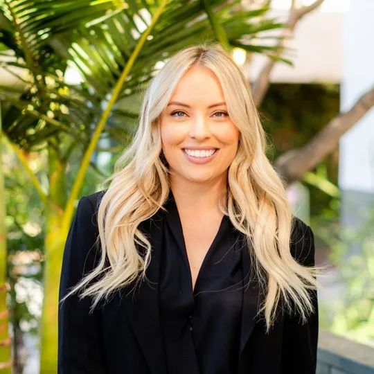 Madison Cardoza, Agent in  - Compass