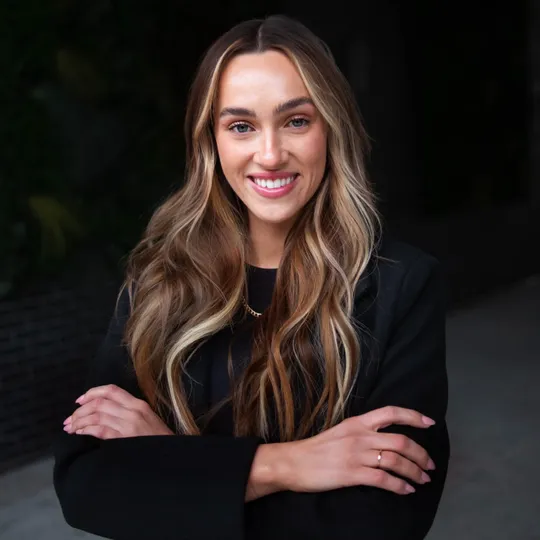 Carley Brewer, Agent in  - Compass