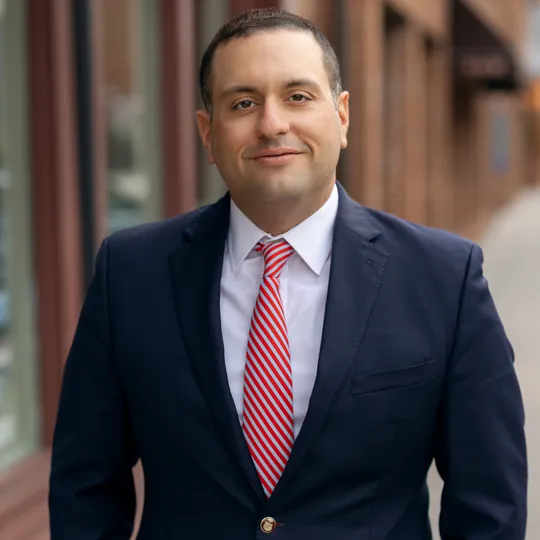 Jonathan Weinstein, Agent in  - Compass