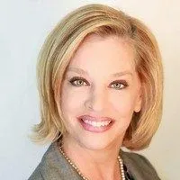 Janet Schwartz, Agent in  - Compass