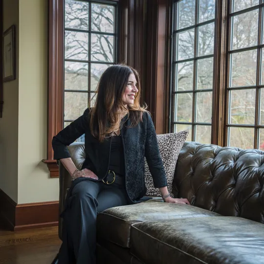 Michelle Mustin, Agent in  - Compass