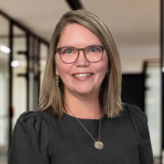 Theresa Bloede, Agent in  - Compass