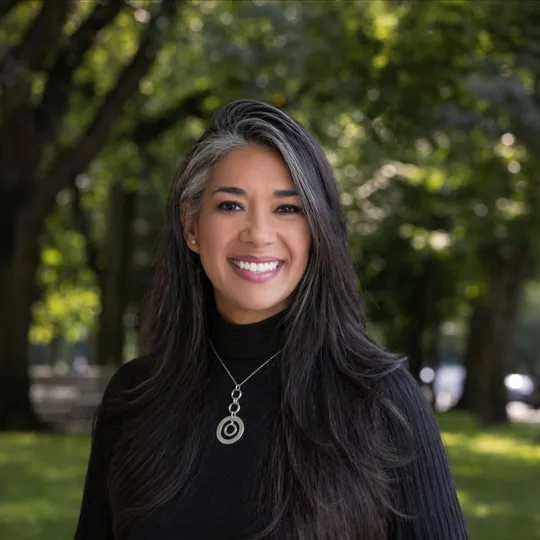 Patricia Ortiz, Agent in  - Compass