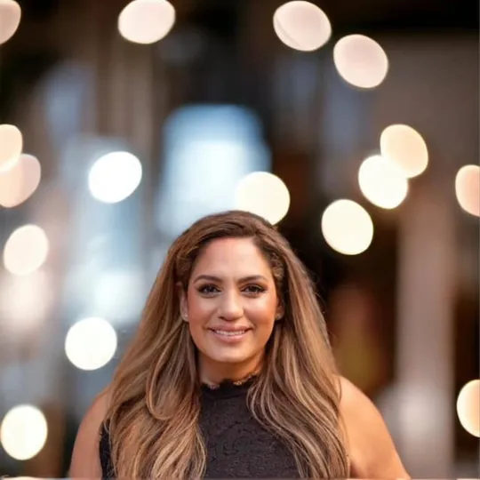 Sophia Marquez, Agent in  - Compass