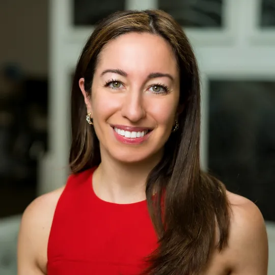 Renee Kleris, Agent in  - Compass