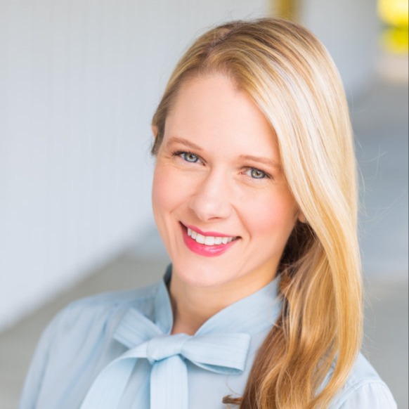 Headshot of Natalie Winn