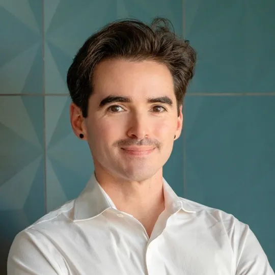 Tyler Gibbons, Agent in  - Compass