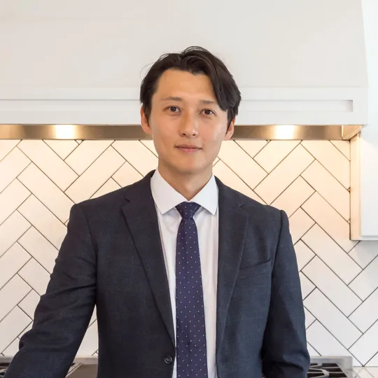 Ian Oh, Agent in  - Compass