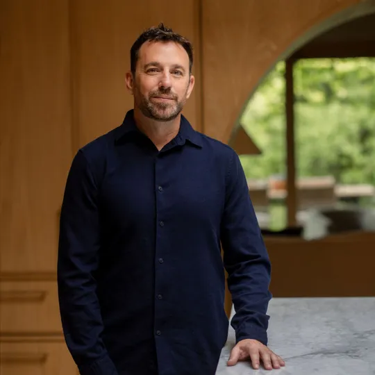 Chris Cannon, Agent in  - Compass