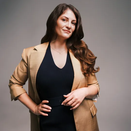 Courtney Pickard, Agent in  - Compass