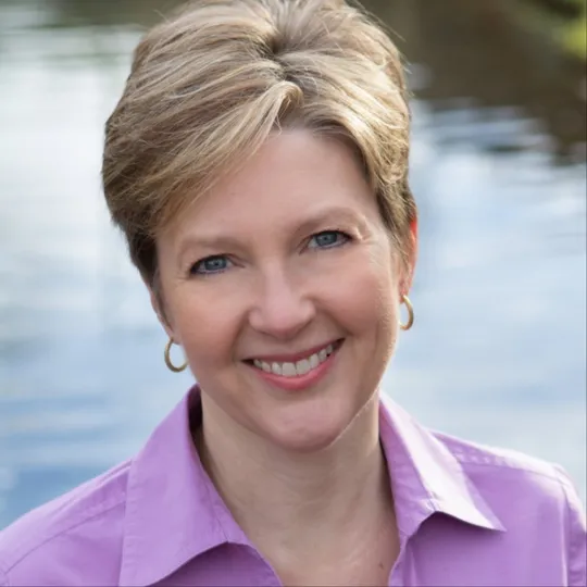 Heather Cobb, Agent in  - Compass