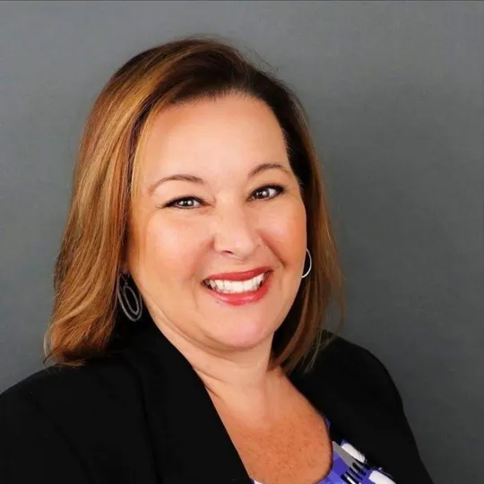 Del Dacks-Haughton, Agent in  - Compass