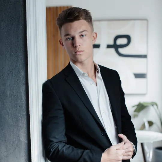 Jordan Rye, Agent in  - Compass