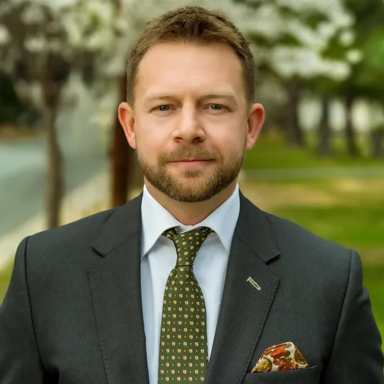 Eric B. Bernstein, Agent in  - Compass