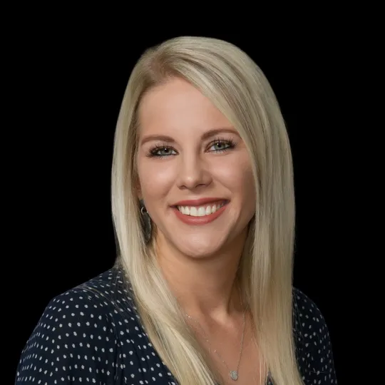 Sarah Cavazos, Agent in  - Compass