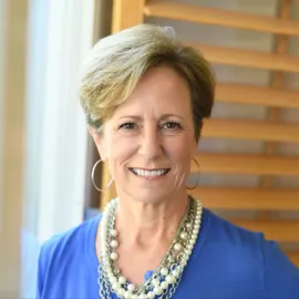 Lynne Booth, Agent in  - Compass