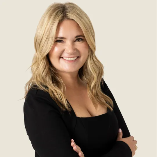 Bridget Lorentzen, Agent in  - Compass