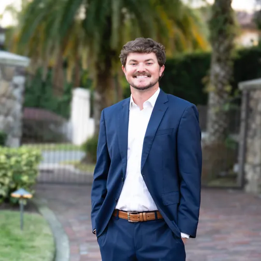 Cason McNeill, Agent in  - Compass