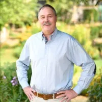 Michael Miller, Agent in  - Compass