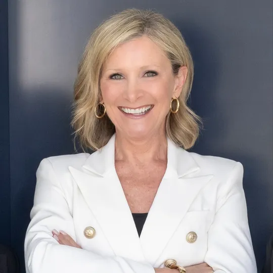 Tricia Parmele, Agent in  - Compass