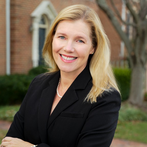 Headshot of Becky Nayak