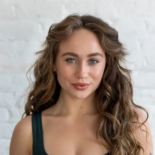 Carly Boles, Agent in  - Compass