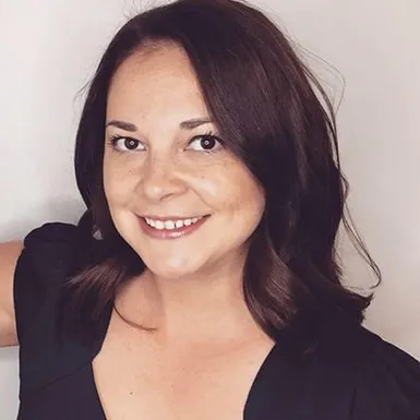 Elizabeth Martinez, Agent in  - Compass