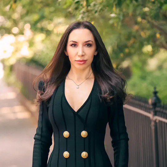 Maria Nica, Agent in  - Compass