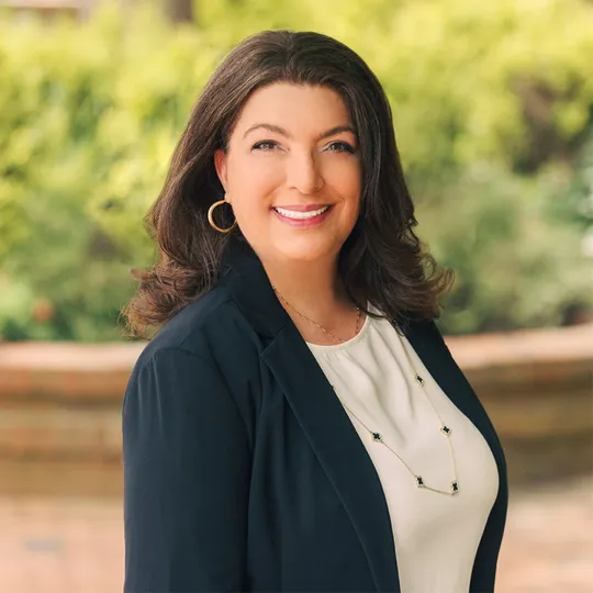 Ellen Capitanio, Agent in  - Compass