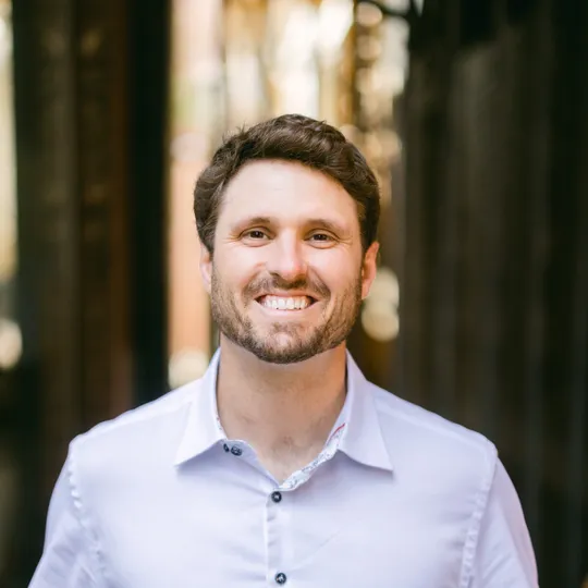 Philip Wisniewski, Agent in  - Compass