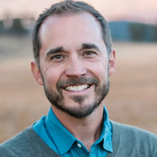 Mark Poshak, Agent in  - Compass