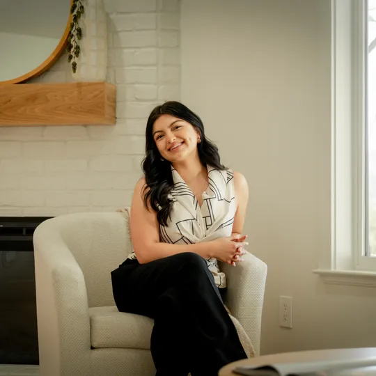 Liz Arredondo, Agent in  - Compass