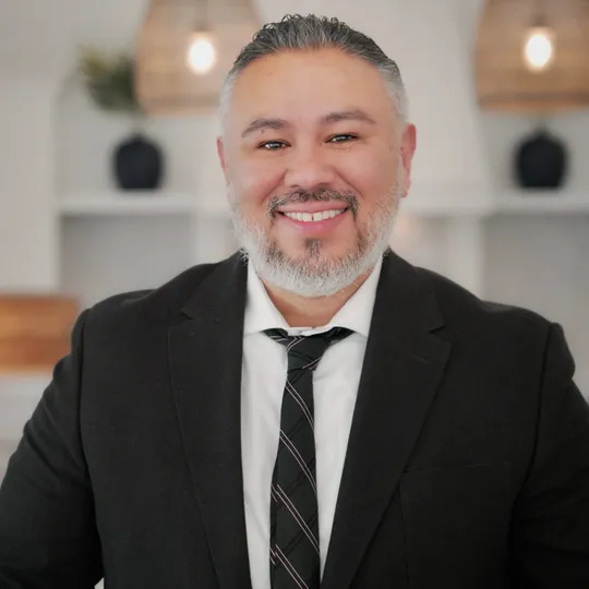 Joe Recio, Agent in  - Compass