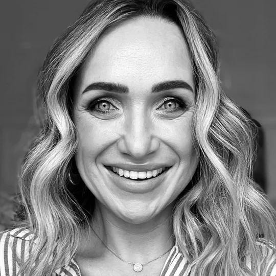 Whitney Holland, Agent in  - Compass