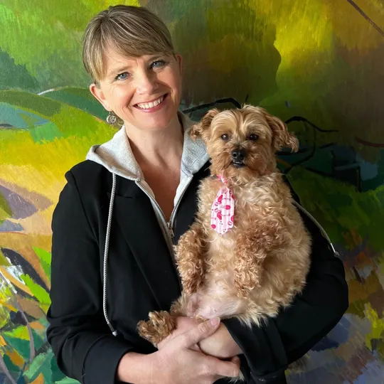 Wendy Stover, Agent in  - Compass