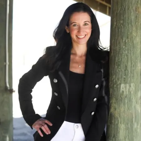 Erica Fuqua, Agent in  - Compass