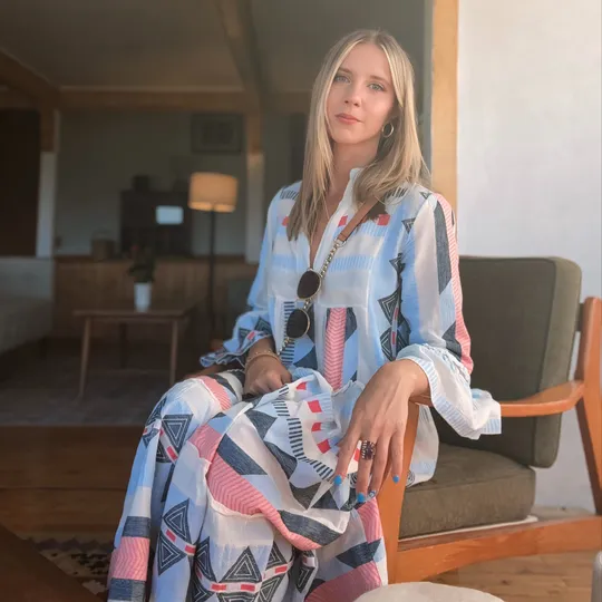 Kerstin Klein, Agent in  - Compass