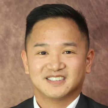 Luan Nguyen, Agent in  - Compass