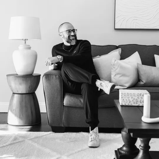 Michael Jordan Sadis, Agent in  - Compass