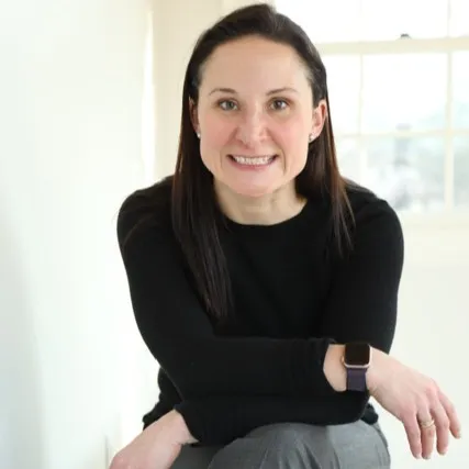 Leslie Stetter, Agent in  - Compass