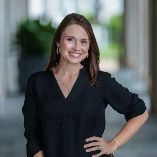 Victoria Thomas, Agent in  - Compass