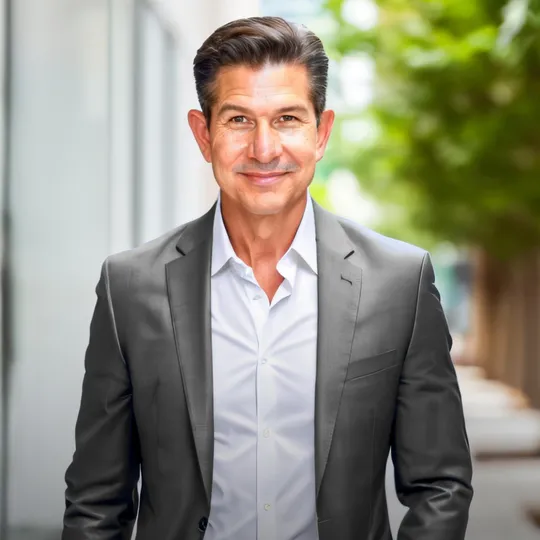 Scott Roberts, Agent in  - Compass