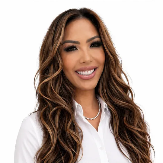 Kathy Tang, Agent in  - Compass