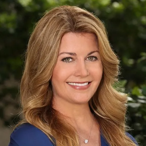 Suzanne Hasner, Agent in  - Compass