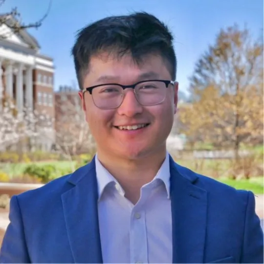 Justin Le, Agent in  - Compass